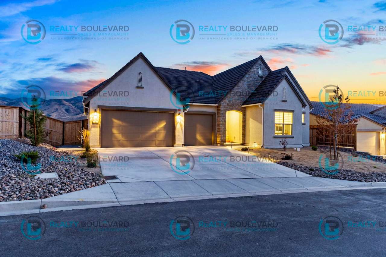 Stylish 3-Bedroom Sanctuary with Sophisticated Finishes  Sierra Views