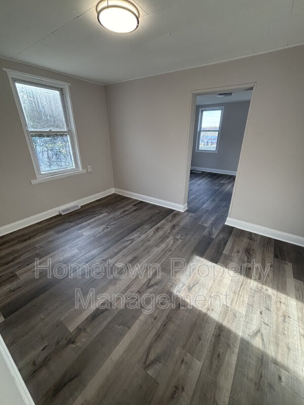 2689 Strickhouser Rd