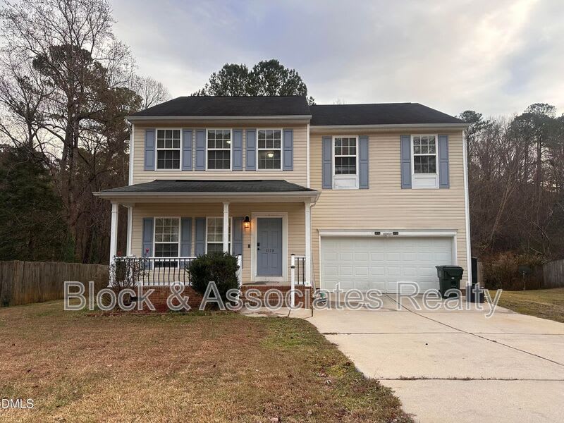 1220 Arbor Greene Dr