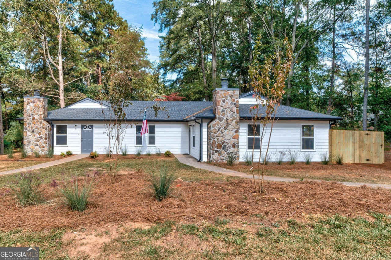 1060 Mathews Court #A