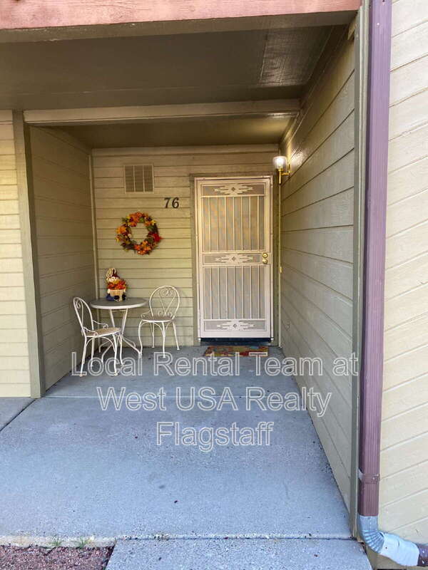 2707 N Walnut Hills Dr