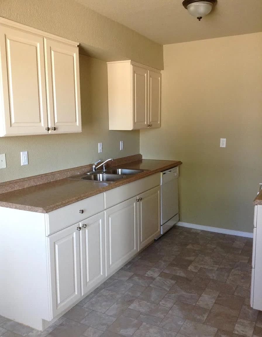 2084 Riviera Boulevard