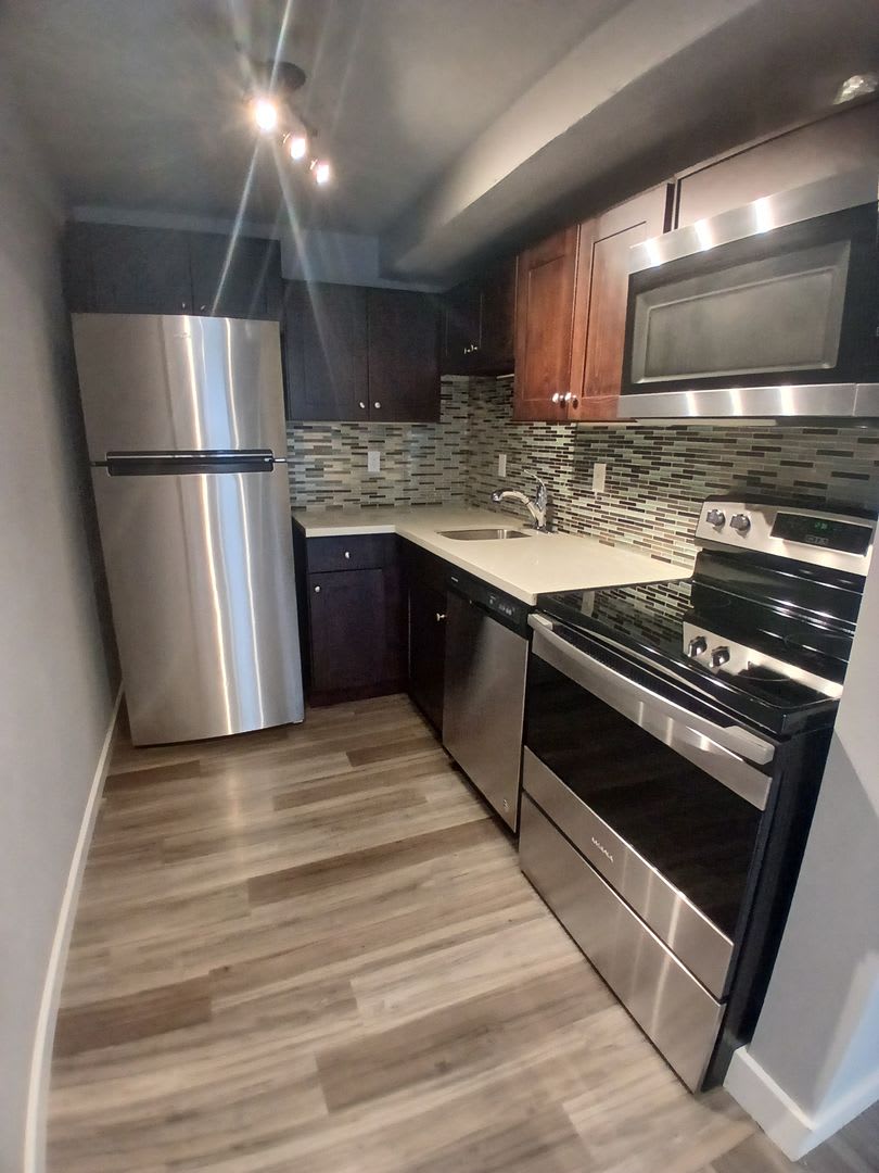 Lynn Mar Apartments - 1 Month Free Rent!!!