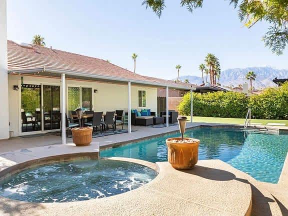 68910 Tachevah Drive