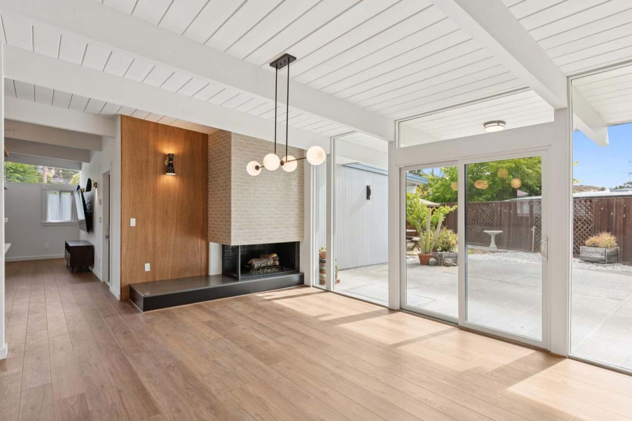 Eichler Mid-Century Home, Newly Renovated