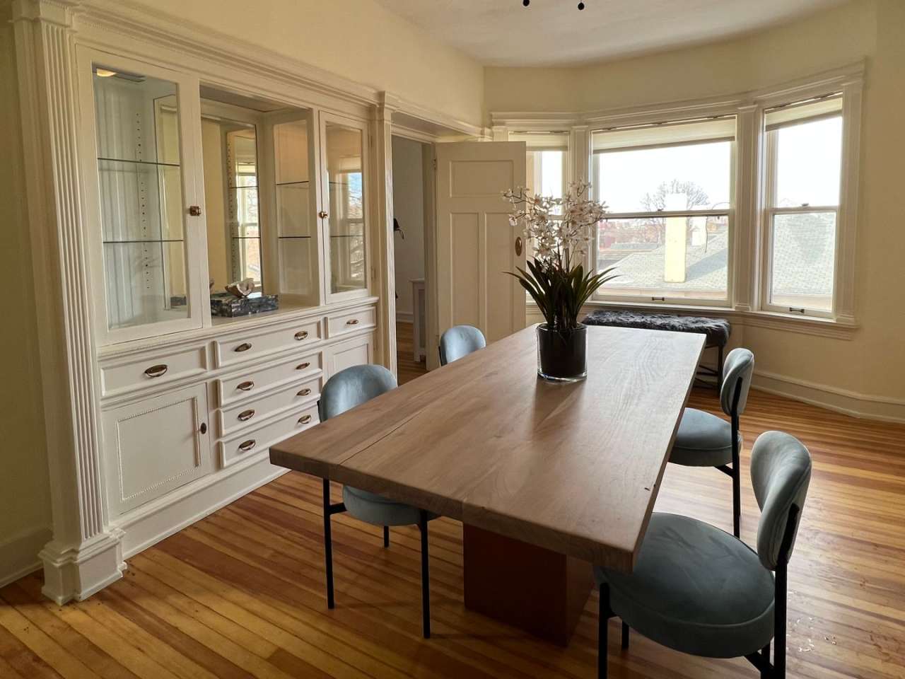 Charming, Historic Capitol Hill Residence! AVAILABLE 6/2!