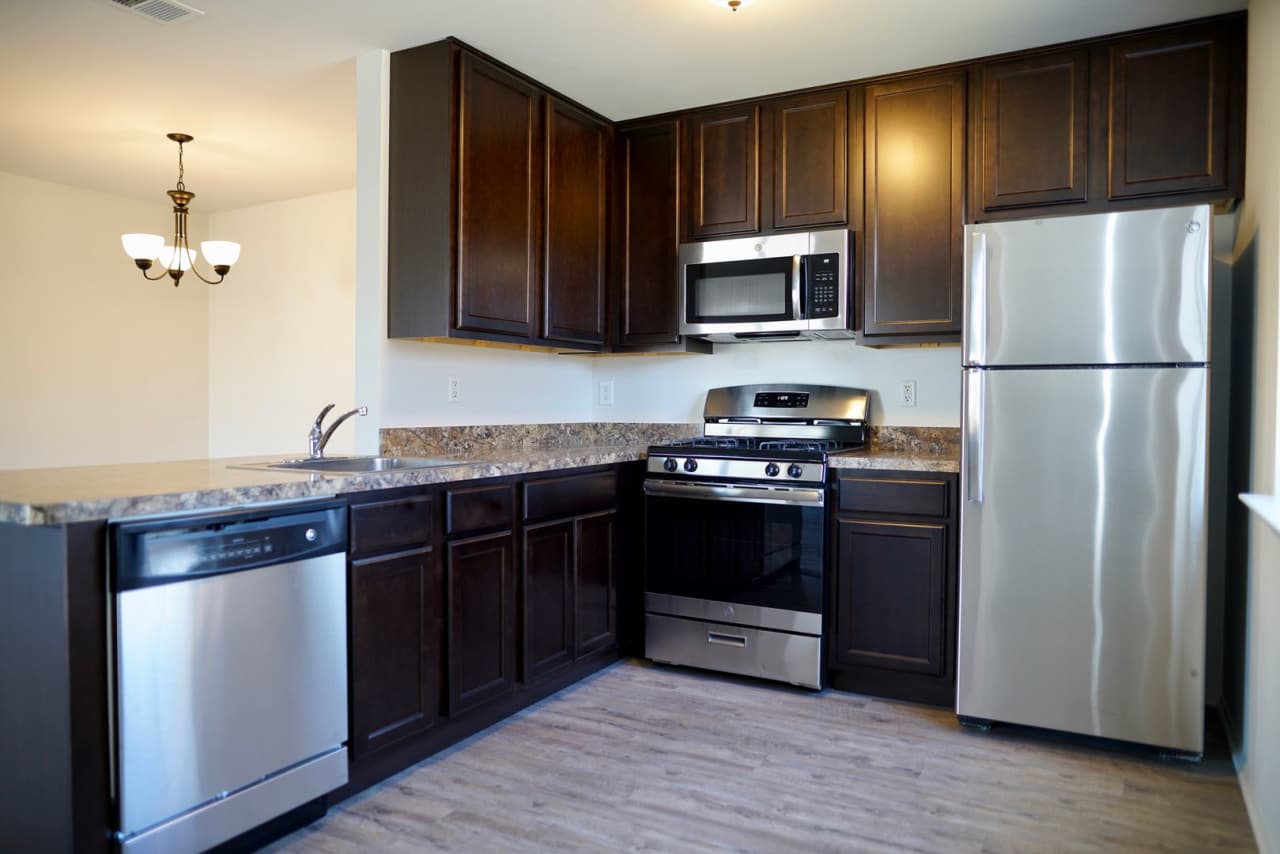 Barron's Gate At Woodbridge