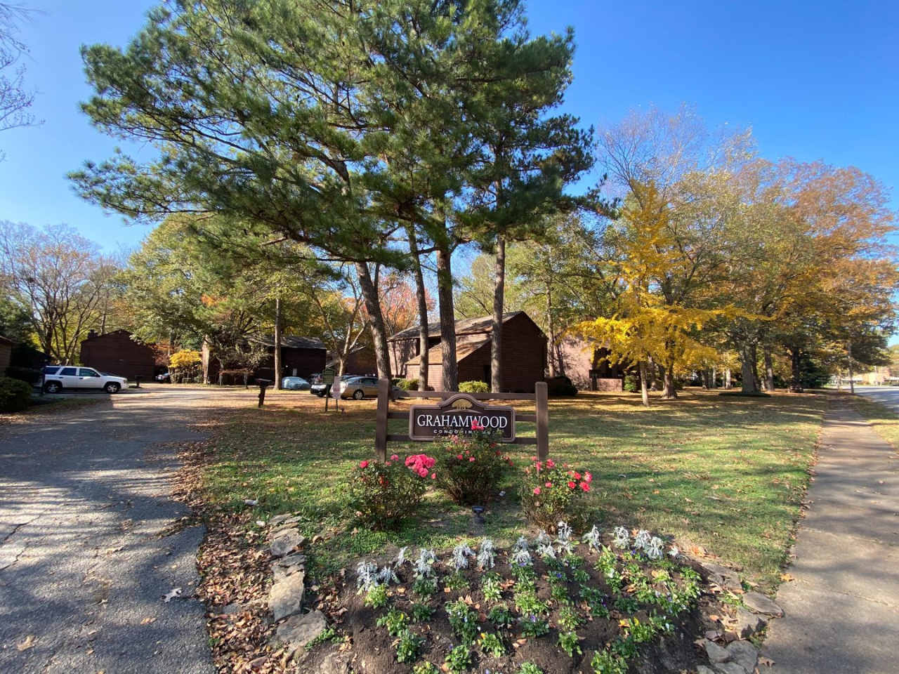 2 BED / 2 BATH MEMPHIS CONDO