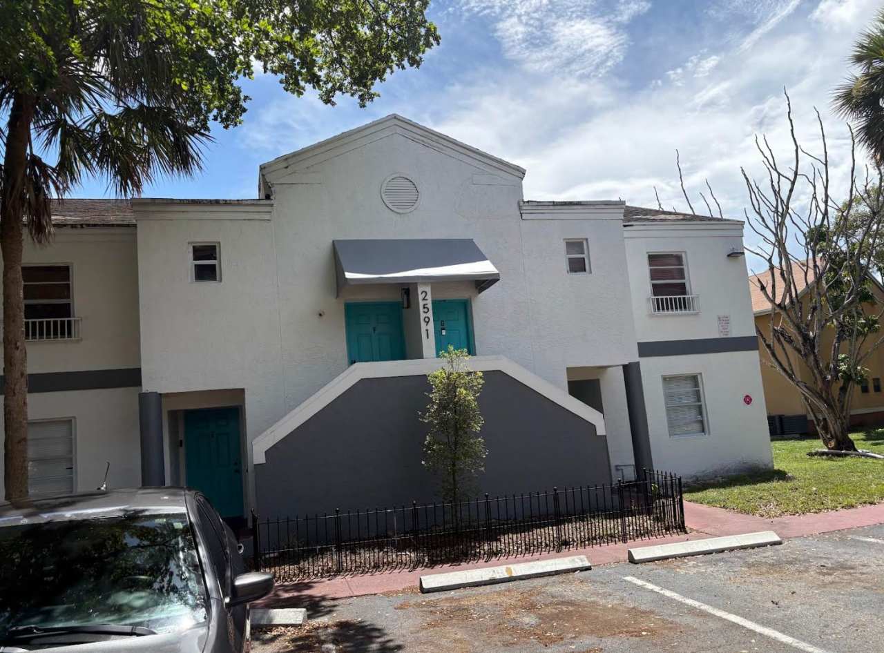 2591 NW 56TH AVE / H