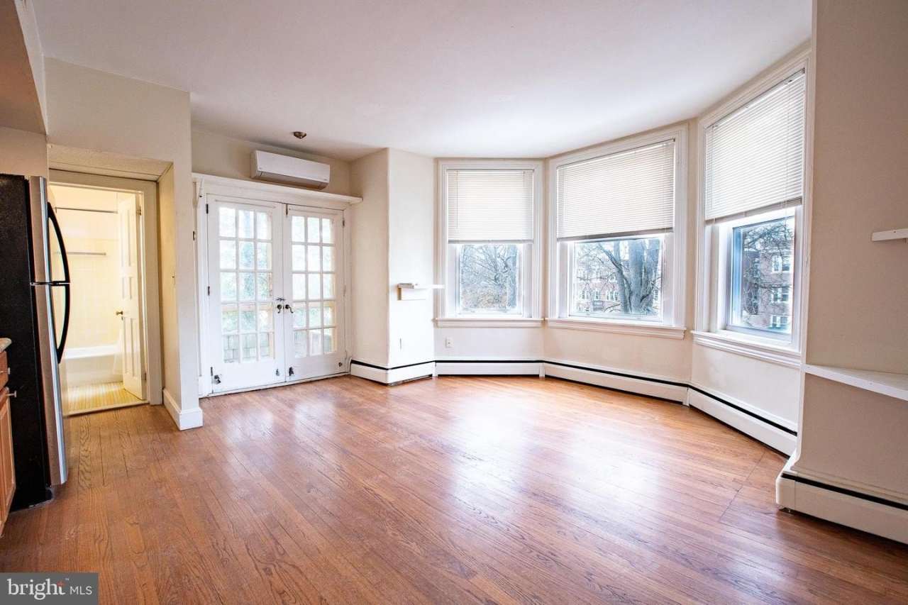 1400 DELAWARE AVE #B2