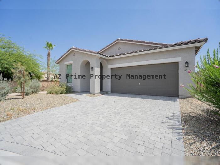 18313 West Skyline Court