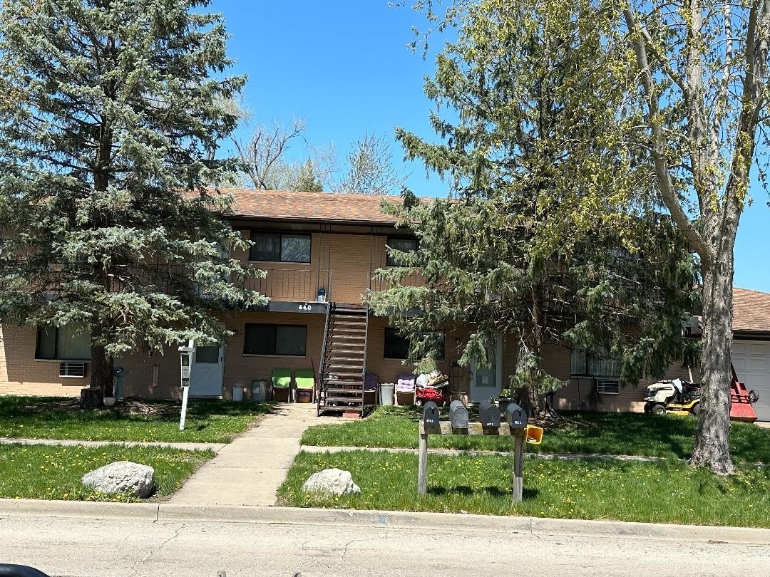 440 E Jefferson Avenue unit: 4