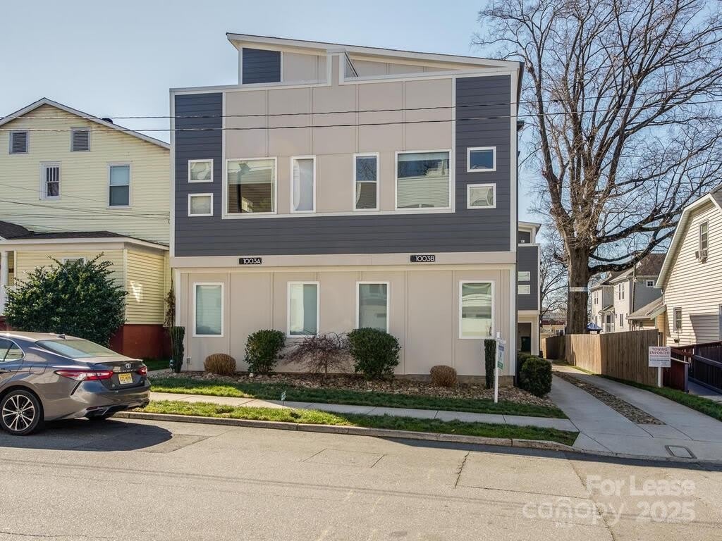 1003 Greenleaf Avenue