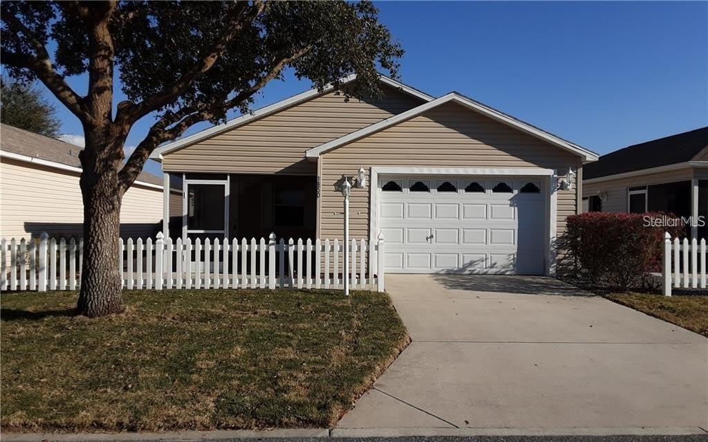 1850 HALLANDALE LANE