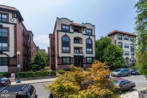 1438 MERIDIAN Place NW unit: Ll4