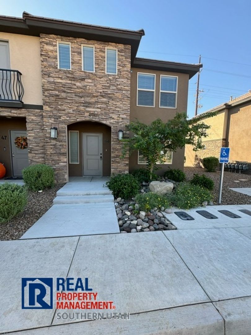 Desert Hills Townhome