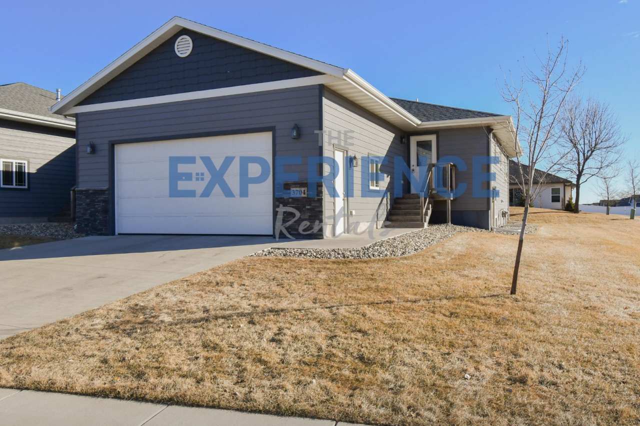 Must-See Townhome Built in 2019!