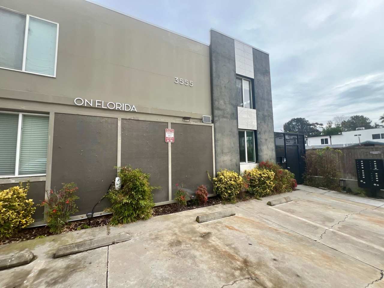 Beautiful 2 Bed / 2 Bath Condo in Prime Hillcrest Location – Near Balboa Park