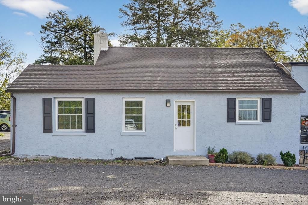 2105 2ND STREET PIKE