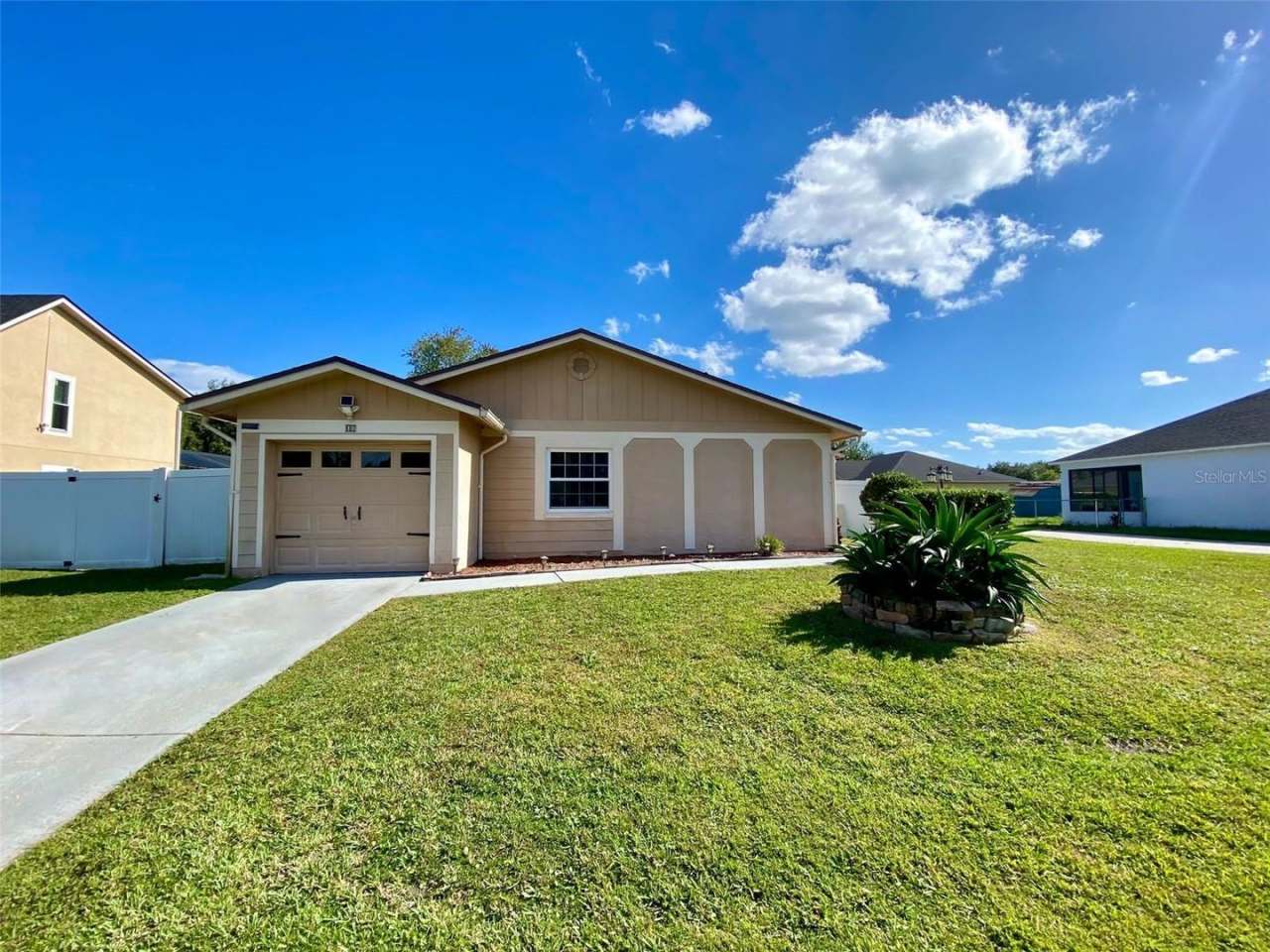 Charming 3-Bedroom Home with Modern Upgrades in Poinciana, FL