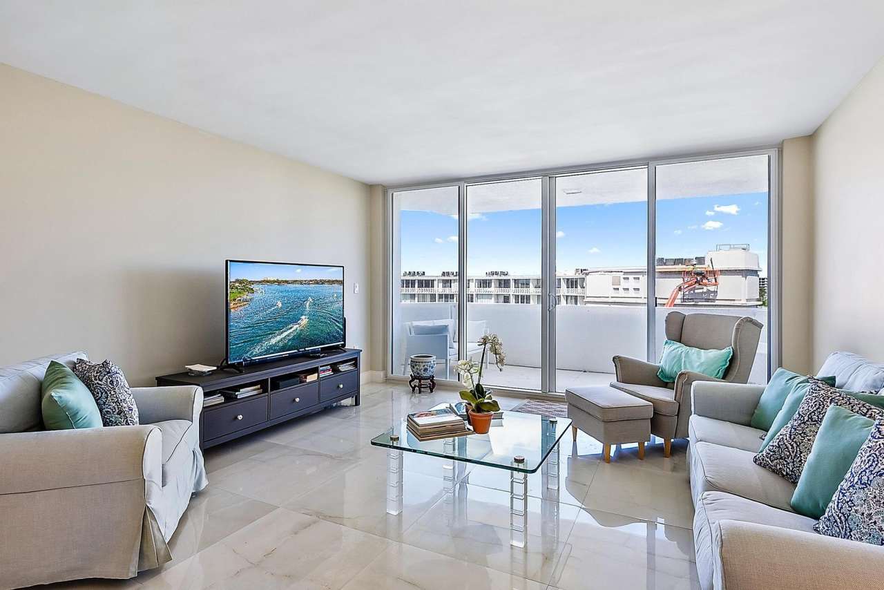 2773 S Ocean Boulevard