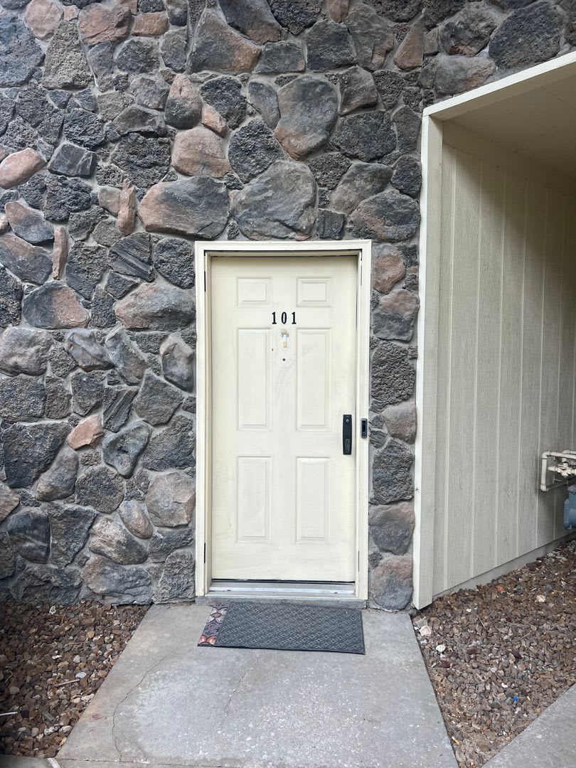 101 Park De Ville Pl.