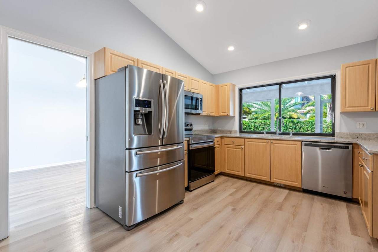 12805 Newton Place, Wellington, FL 33414