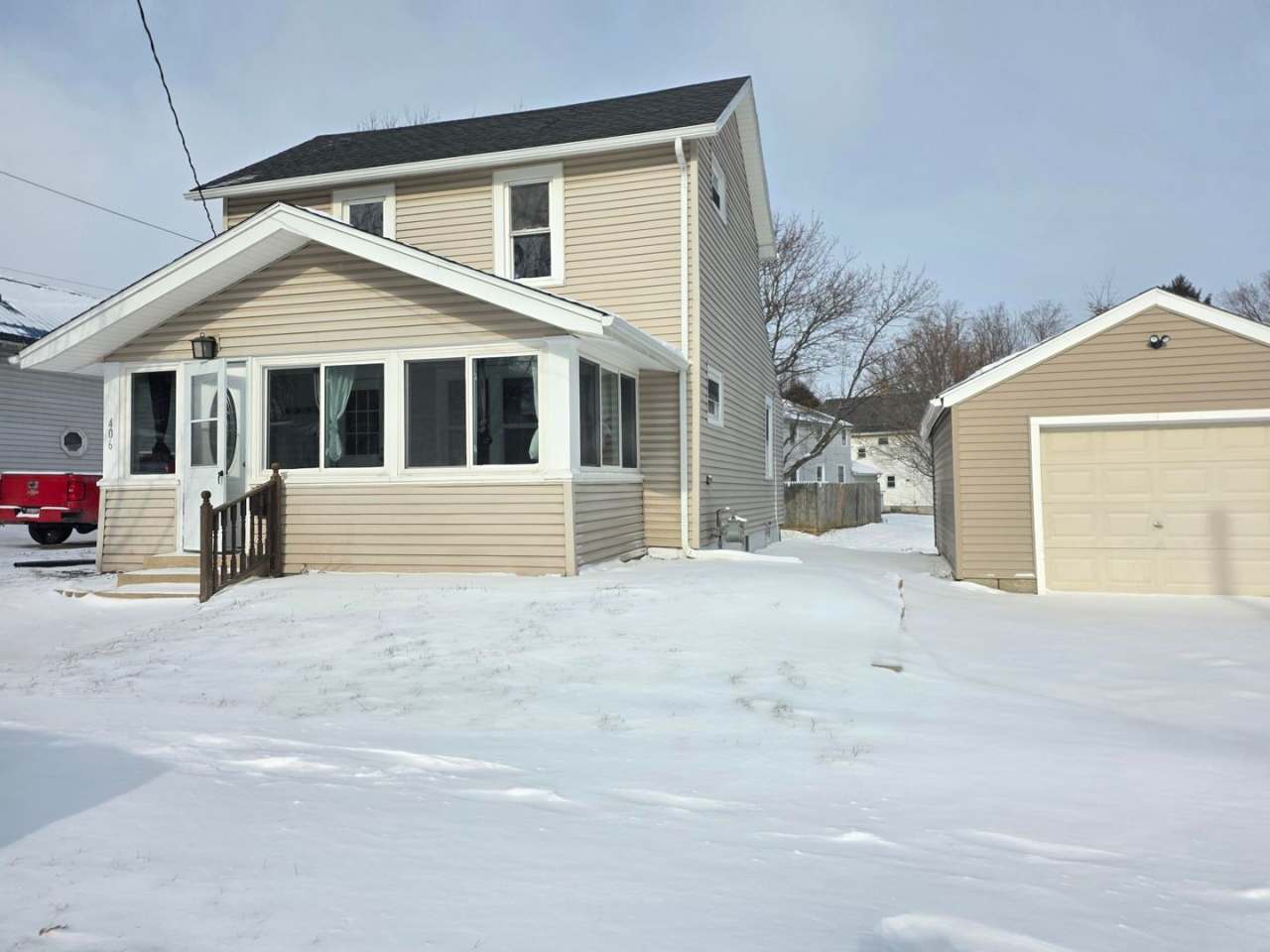 2 Bedroom Single Family