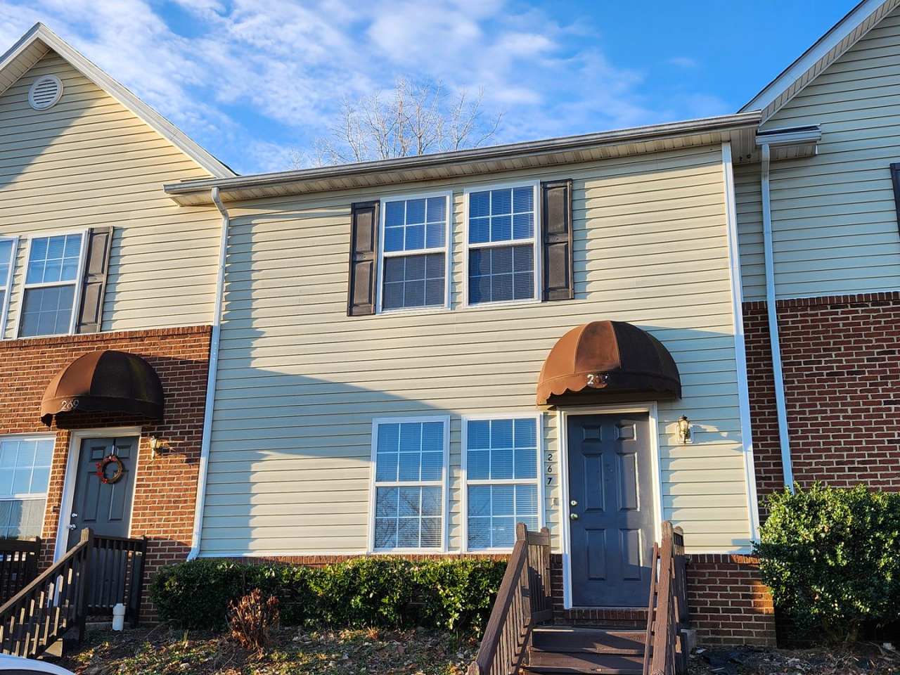 For Rent: Harrisonburg 3 BR, 2.5 Bath Townhouse