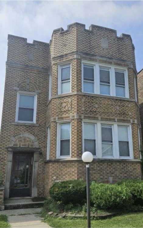 1643 East 86th Place