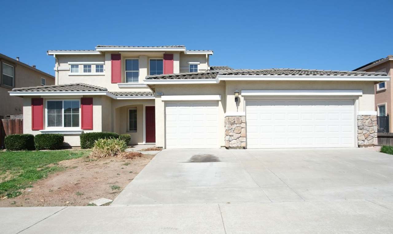 Gorgeous home in Ceres, Available NOW!!!