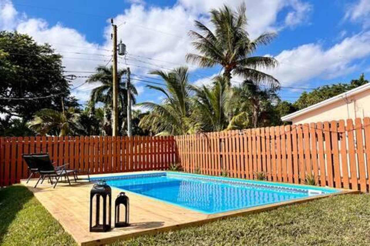 2809 SW 46th Street, Dania Beach, FL 33004