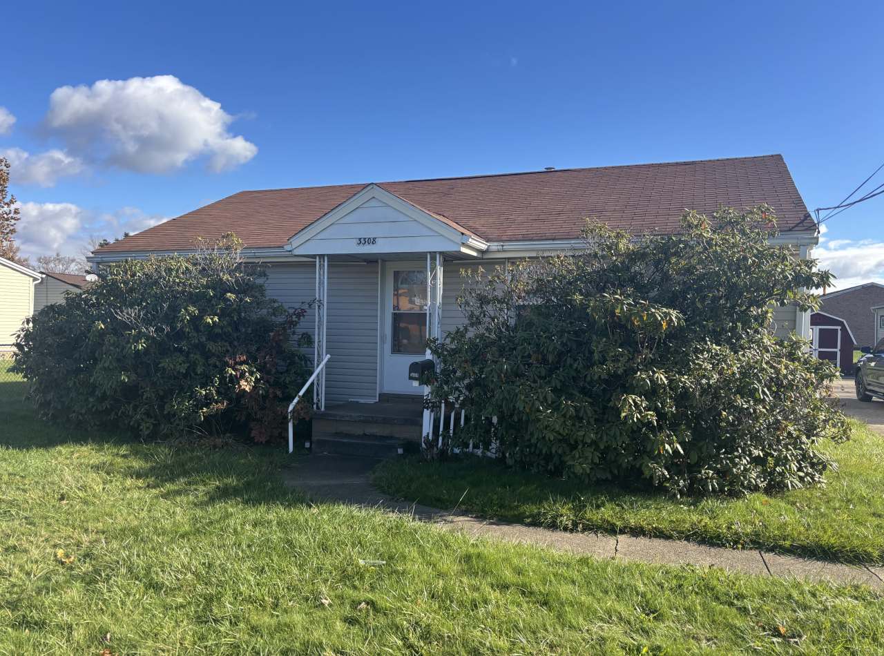 3308 Harmont Avenue Northeast