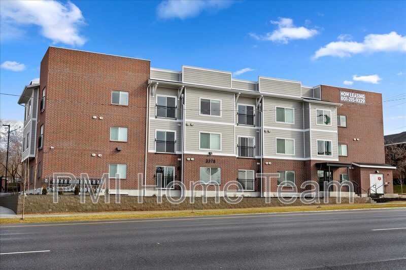3378 Washington Boulevard