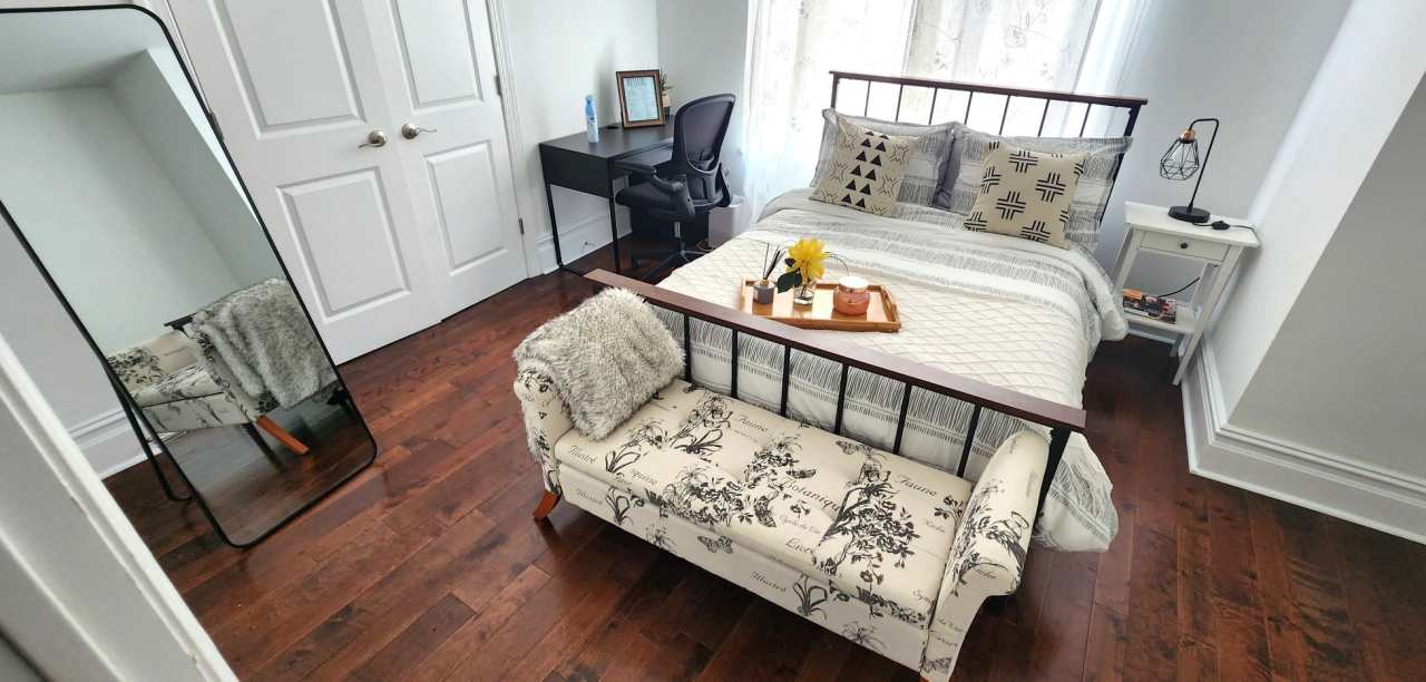 1530 South Vogdes Street