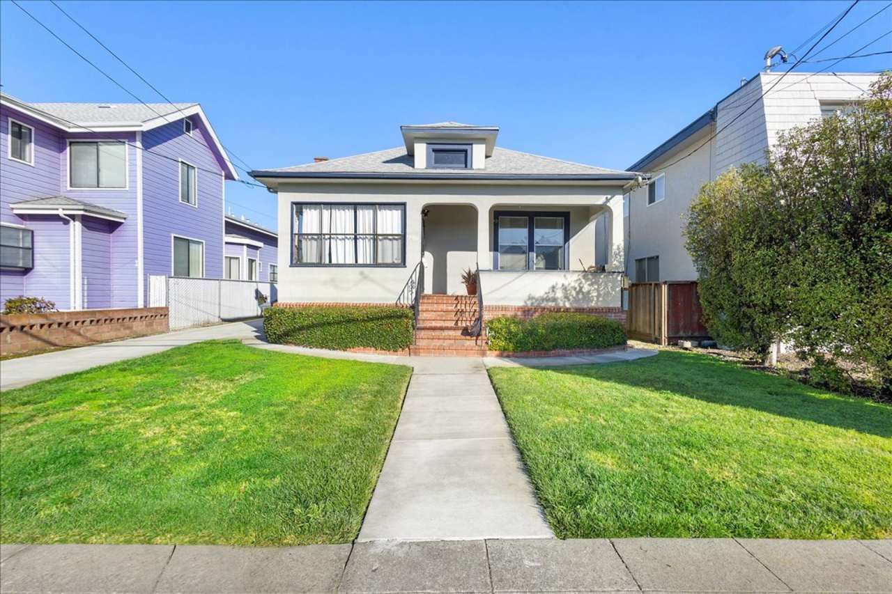 440 Juana Ave #B - 2 bedroom | 1 bath | Duplex