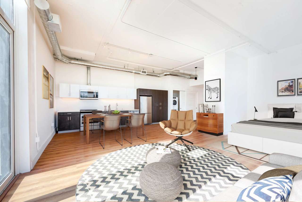 2231 South Western Avenue