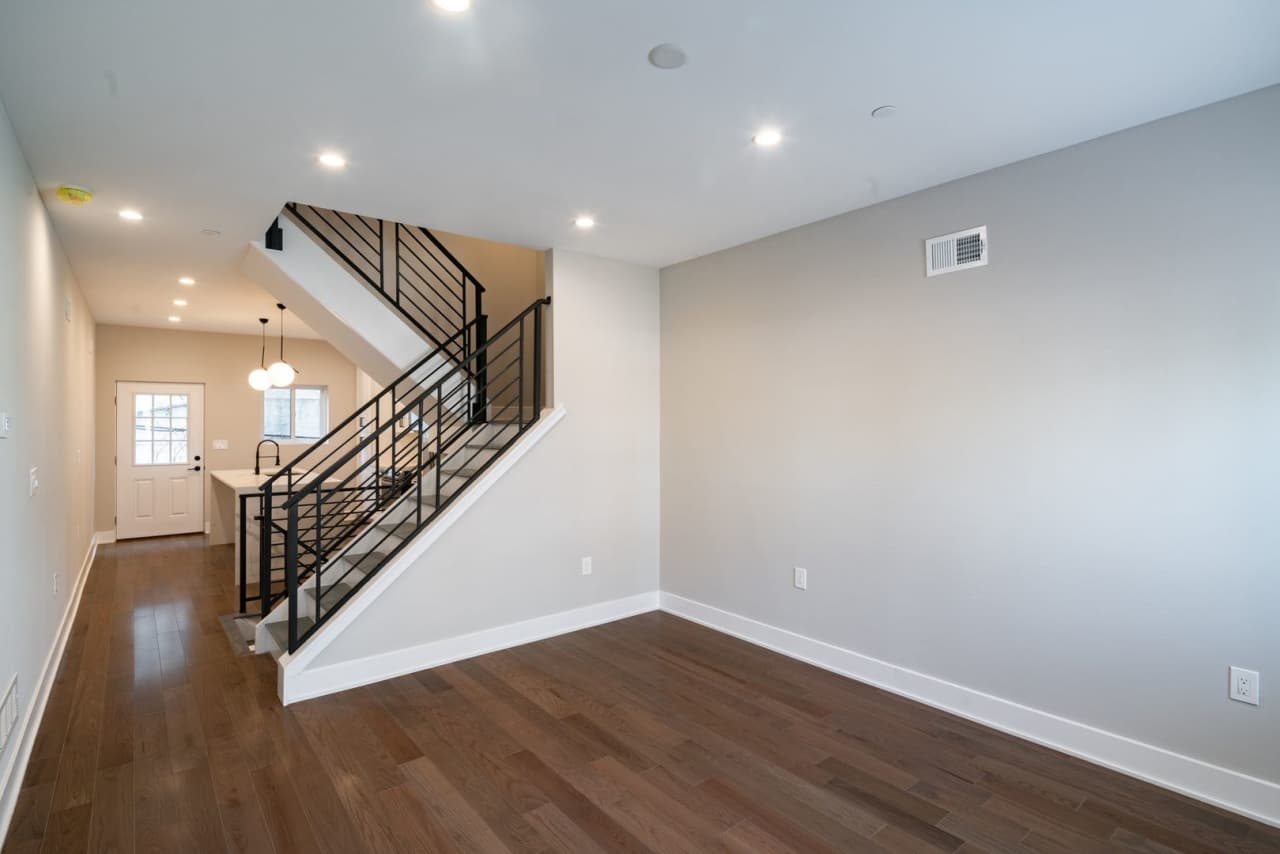 Brand New Luxury Temple Student Housing