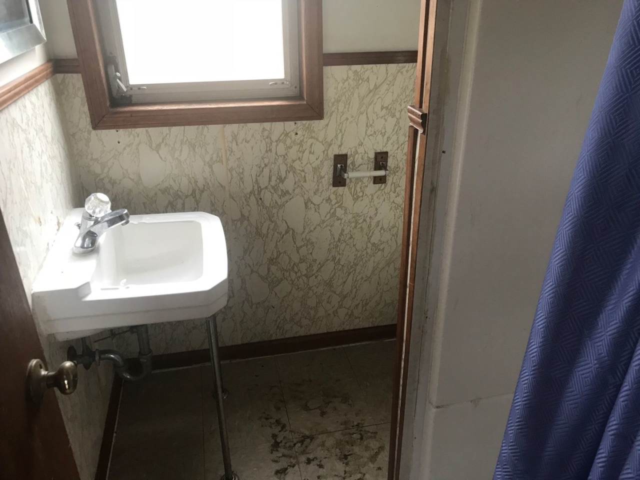 027 -G1- 1310 Stroud Ave Gadsden