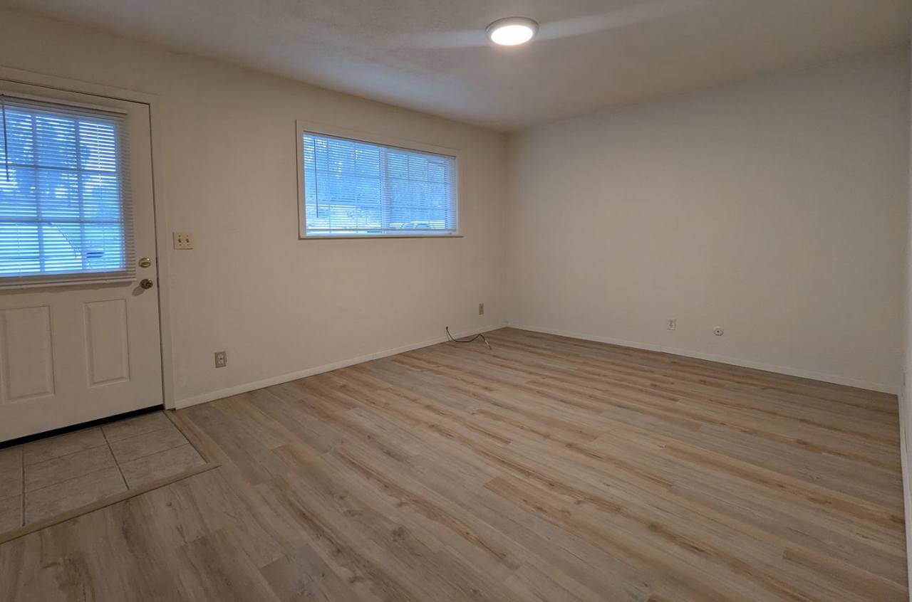 Great 1-Bedroom, 1-Bath Apartment In Springfield!