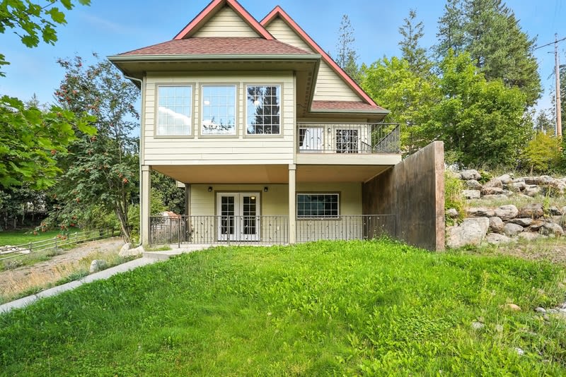 23732 North Lakeview Boulevard