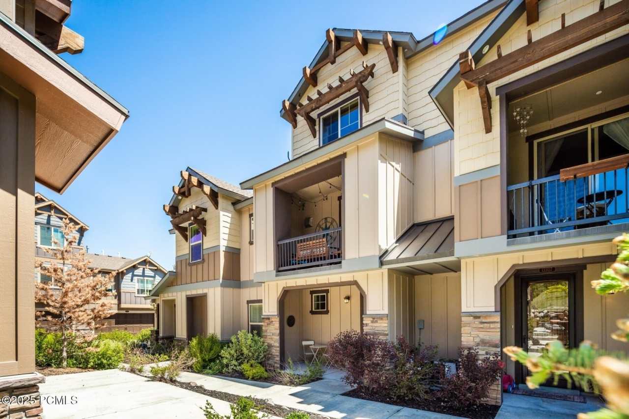 13331 N Highmark Court