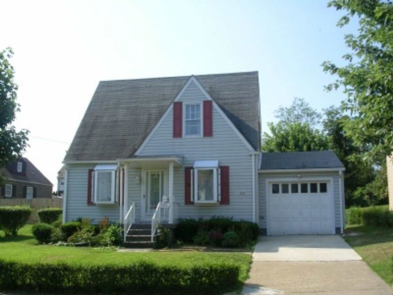 VIDEO WALK THROUGH Two Bedroom Home in an Excellent Neighborhood