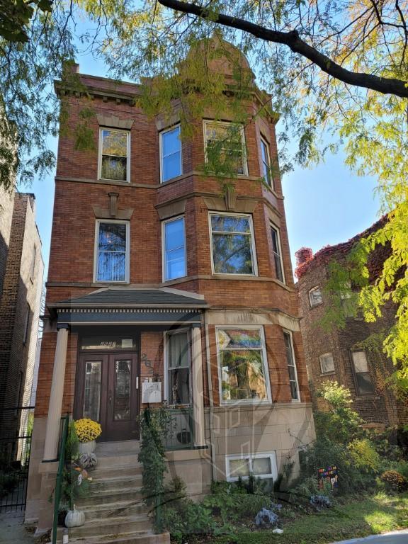 2627 W WALTON ST.