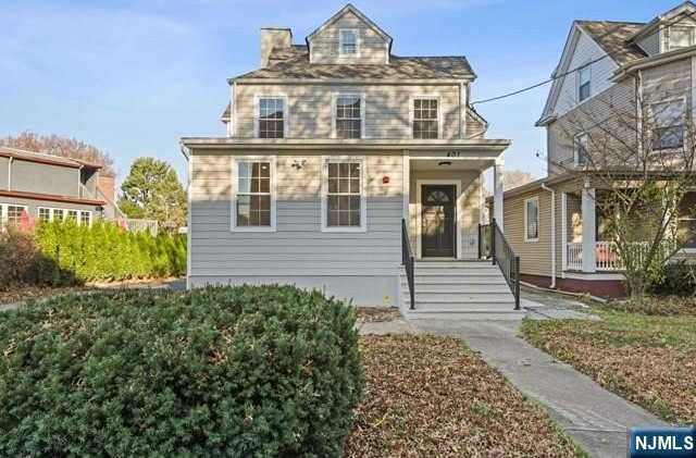 401 Franklin Street 2