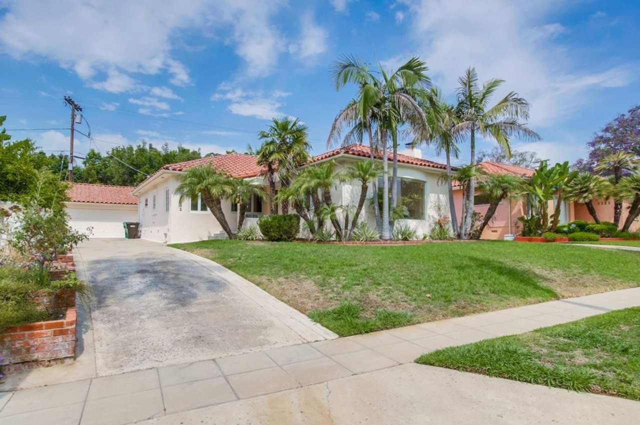 Charming 3 Bedroom Kensington Home