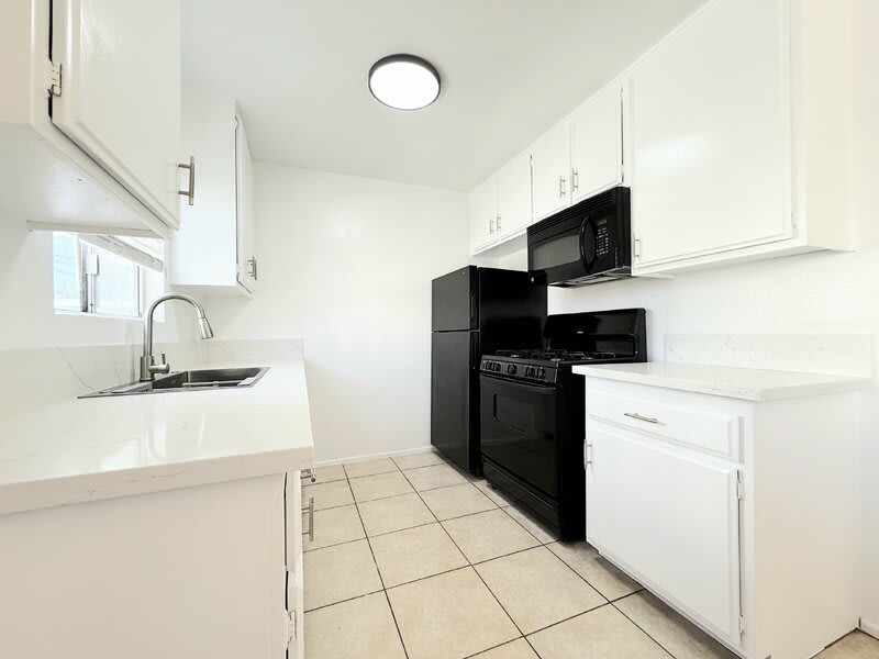 1343 West 36th Street