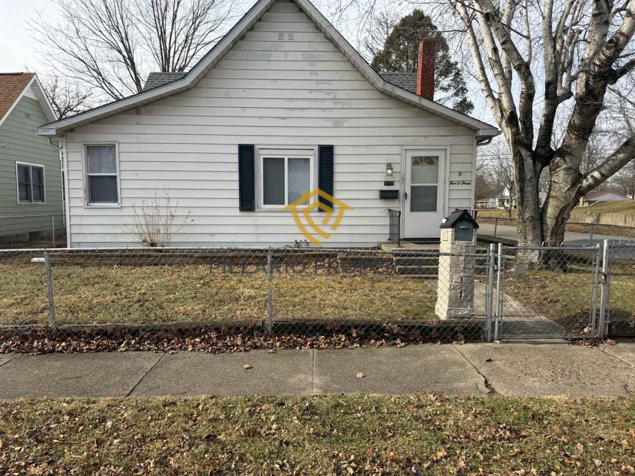 Near Anderson University 2 Bedroom on Corner Lot with Garage, Available NOW!