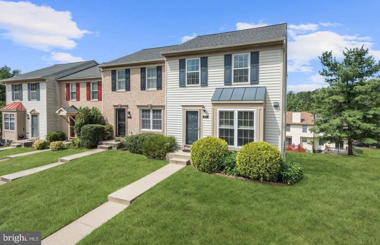 8611 ANDREW ELLICOTT Court unit: 13