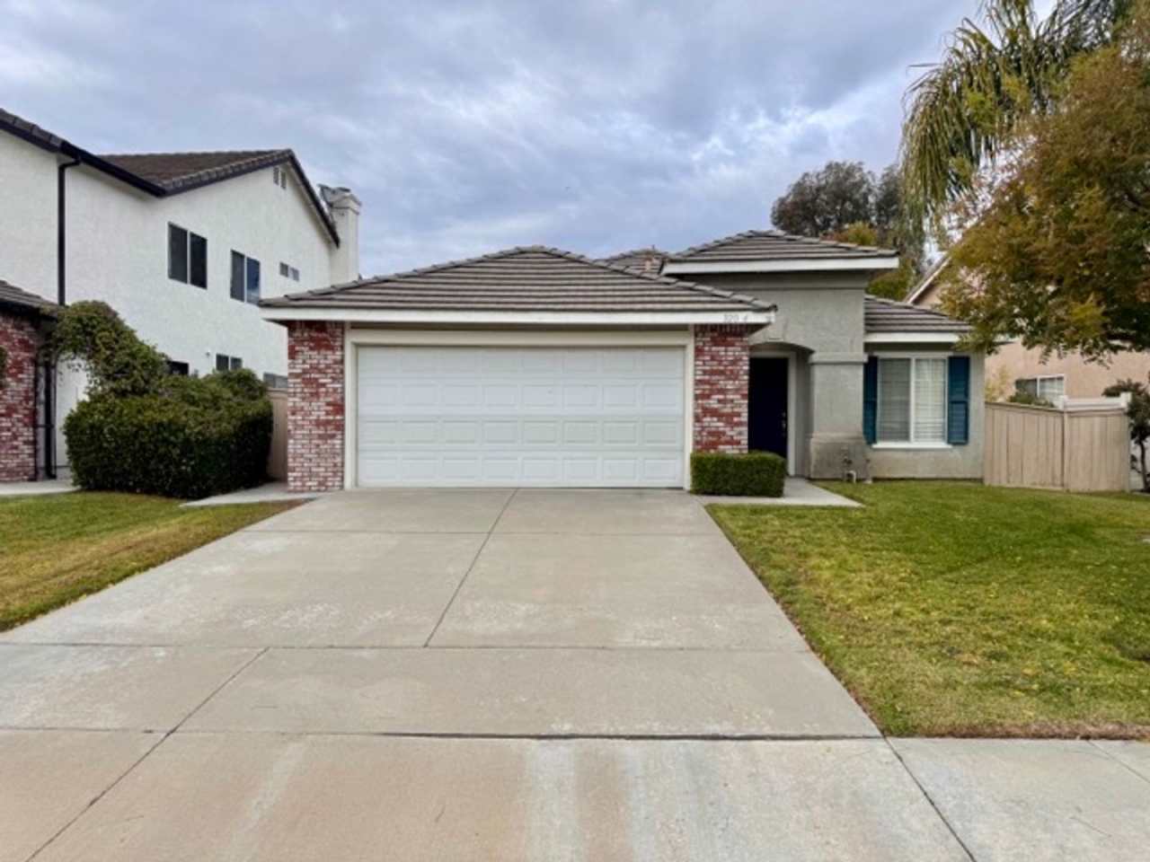 Charming 3 Bedroom, 2 Bathroom South Temecula Home with Spacious Backyard